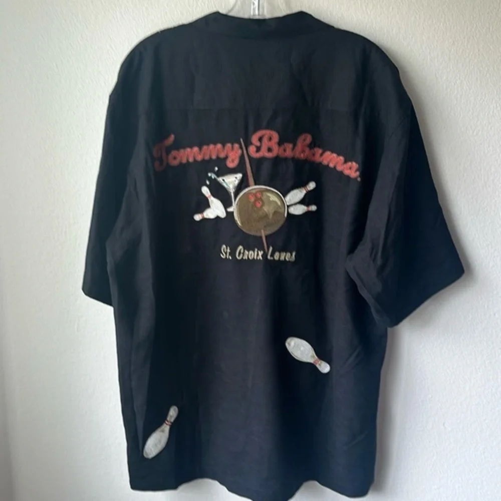 NWT Tommy Bahama shirt Mens Medium 100% Silk black bowling shirt